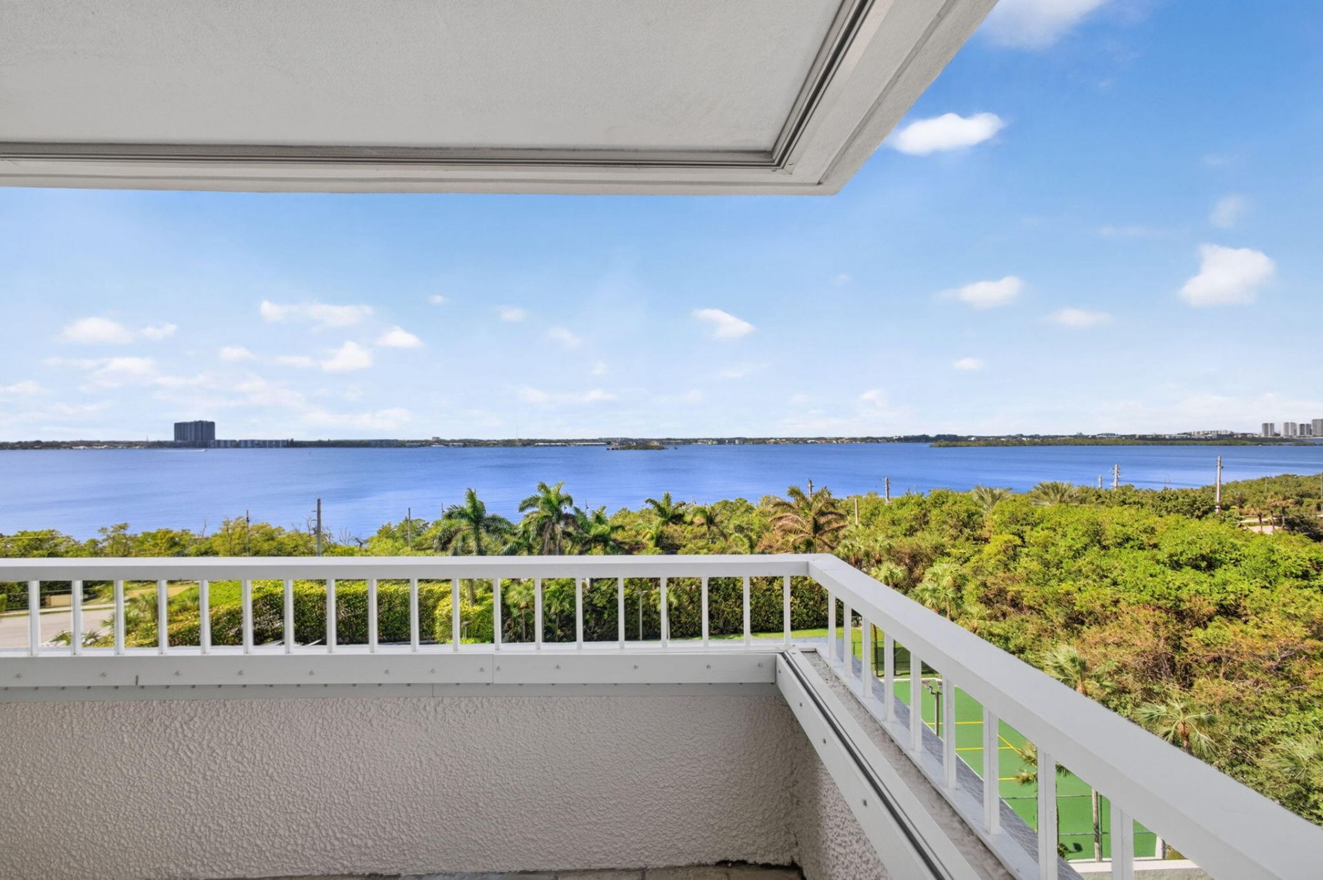 5280 N Ocean Drive, Unit 4D, Singer Island, FL 33404 Photo