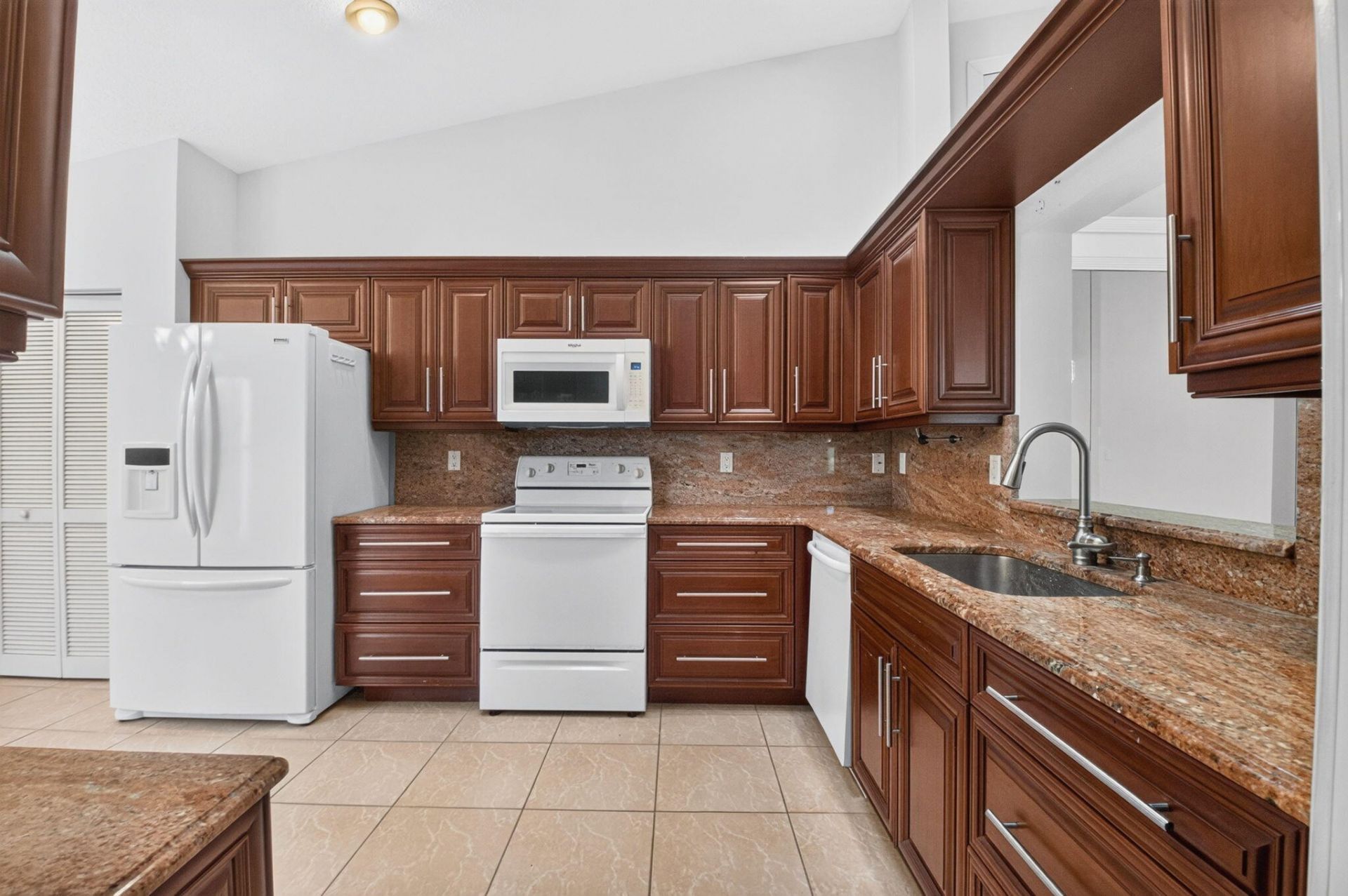 5726 Royal Lake Circle, Boynton Beach, FL 33437 Photo