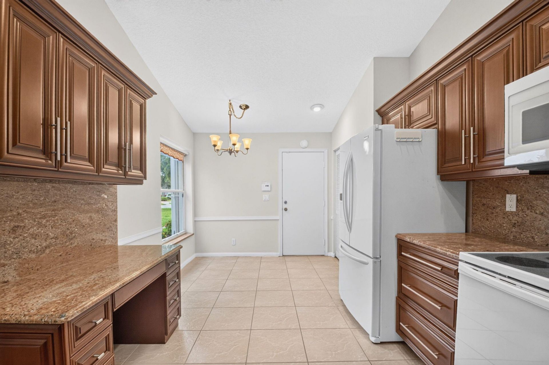 5726 Royal Lake Circle, Boynton Beach, FL 33437 Photo