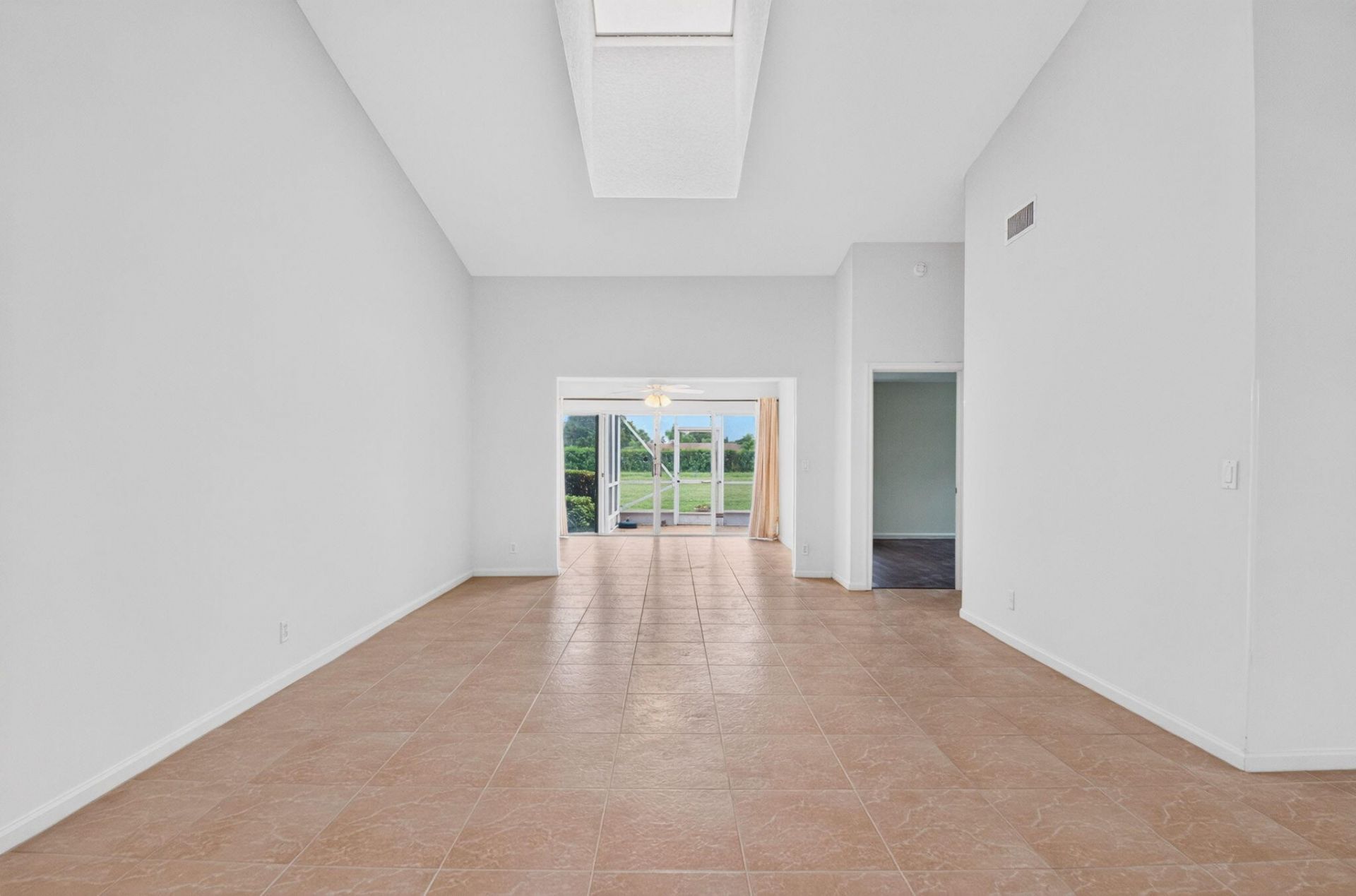 5726 Royal Lake Circle, Boynton Beach, FL 33437 Photo
