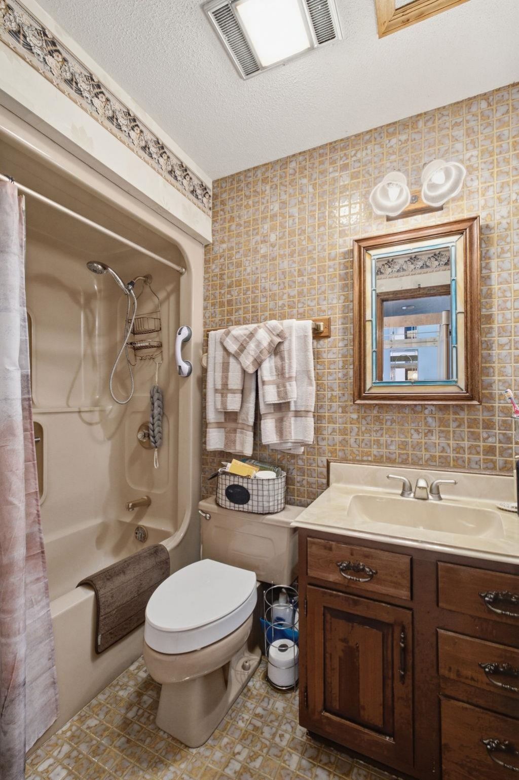 62 Bonneau Ct.  Photo 54