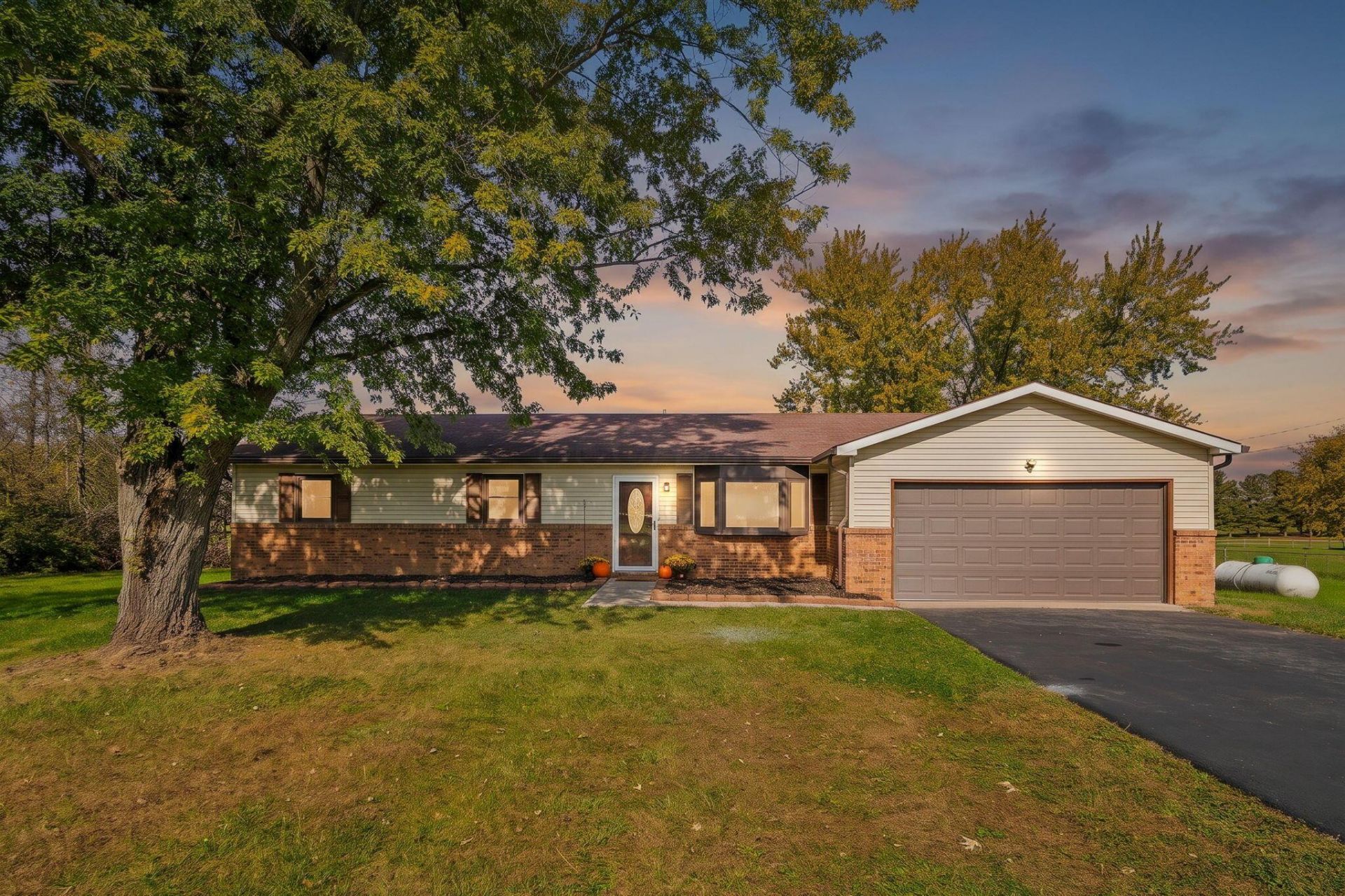 7590 Harrisburg London Road, Orient, OH 43146 Main Photo