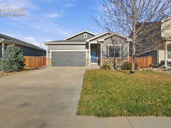 10138 Intrepid Way, Colorado Springs, CO 80925