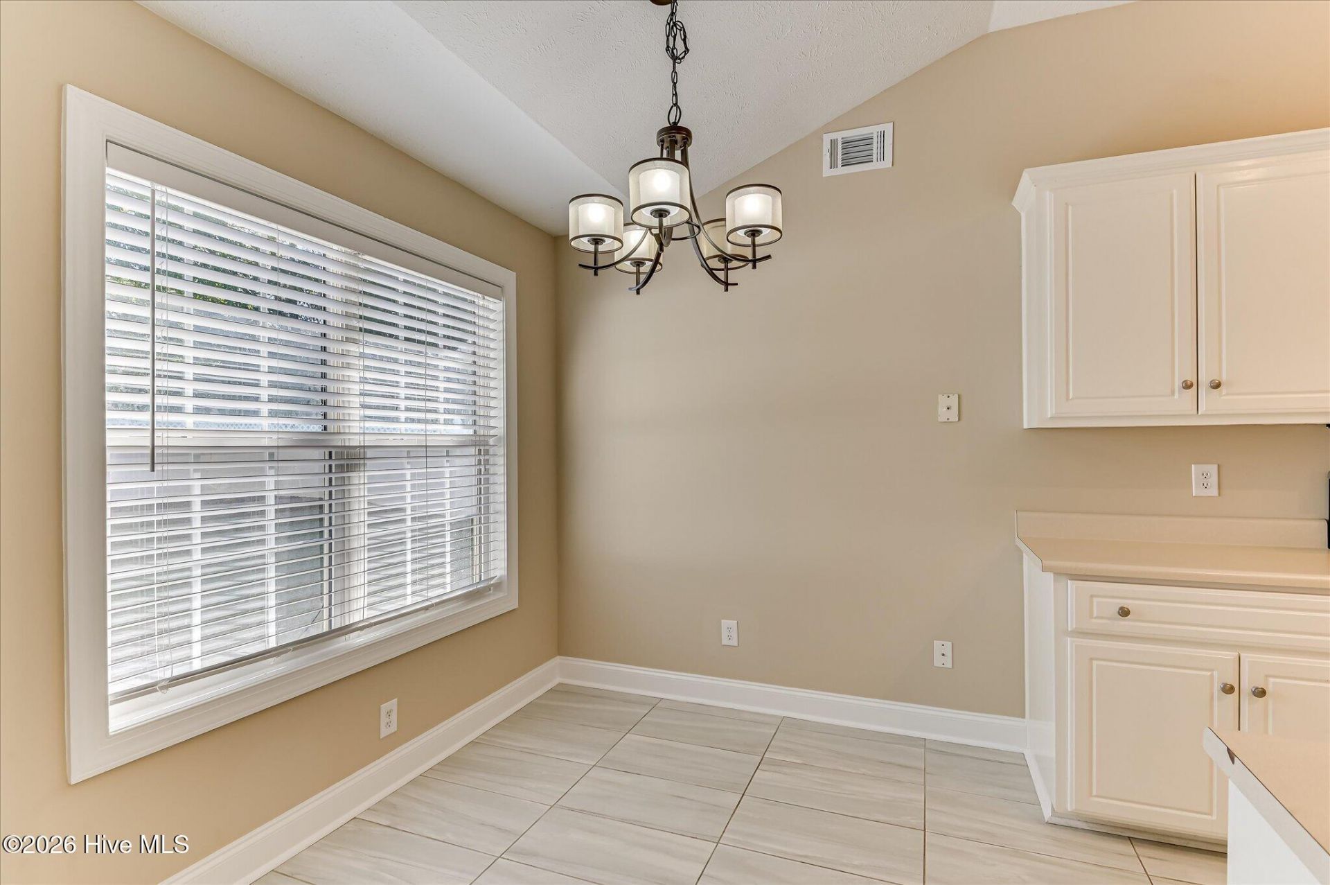 144 Granger Drive  Photo 12