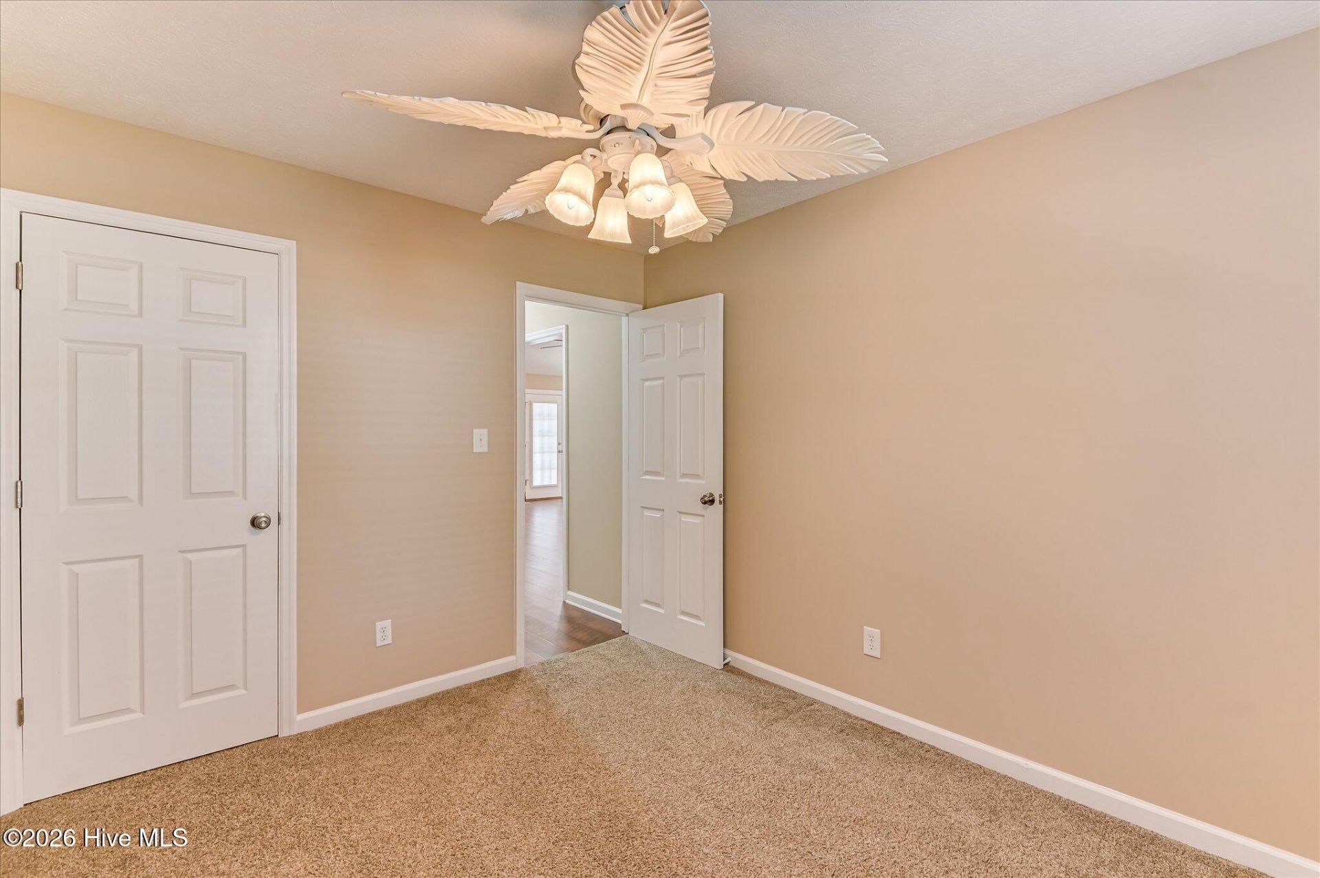144 Granger Drive  Photo 21