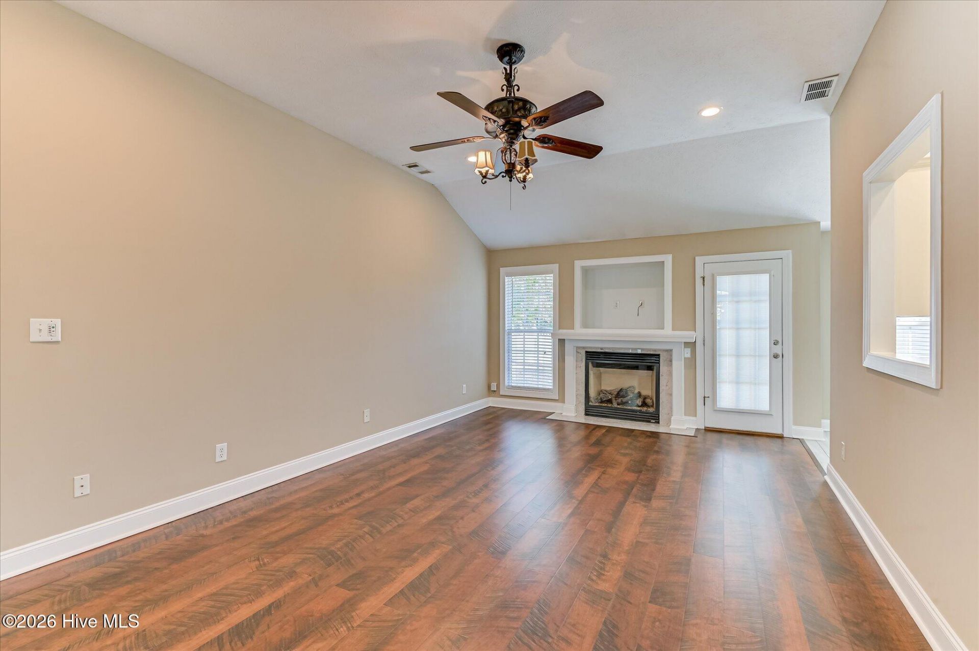 144 Granger Drive  Photo 9