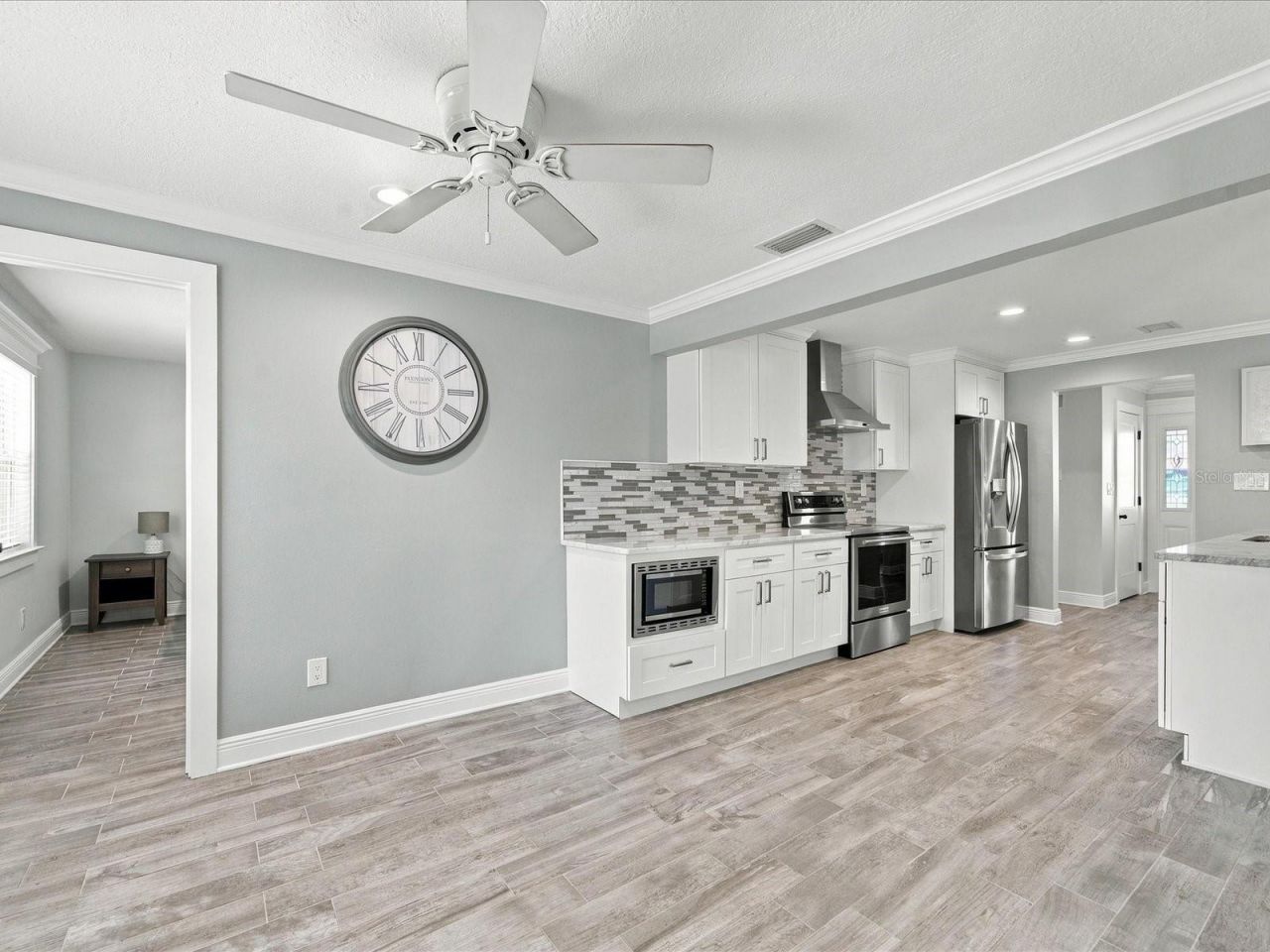 10469 Imperial Point Drive E, Largo, FL 33774 Photo
