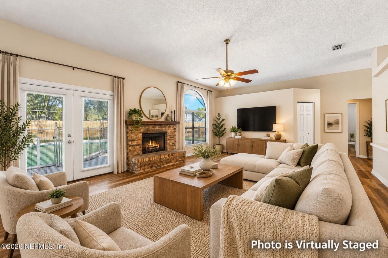 3302 Deerfield Pointe Drive, Orange Park, FL 32073 Photo