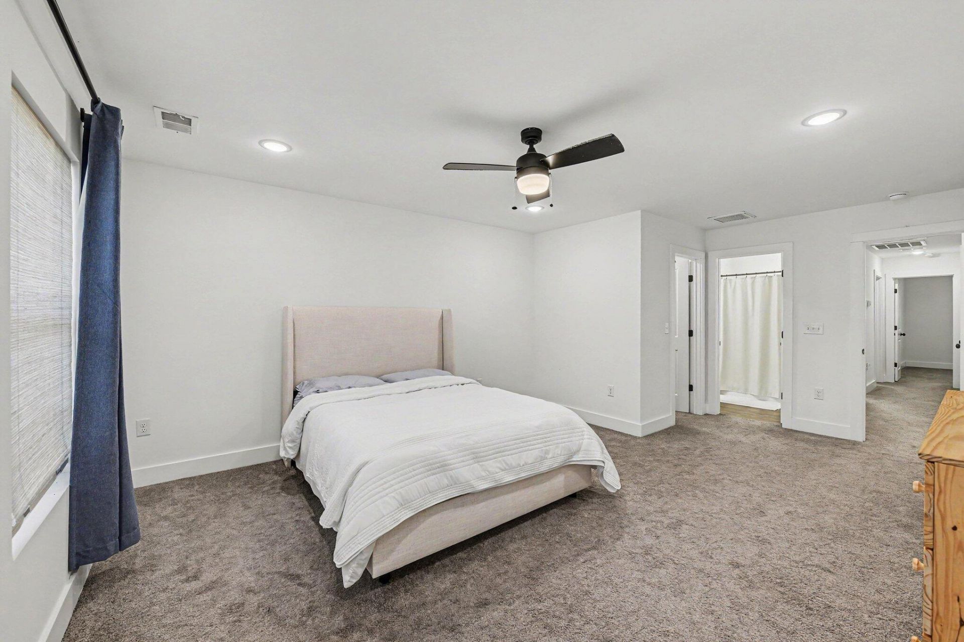 4227 Barnwell Avenue Photo 10