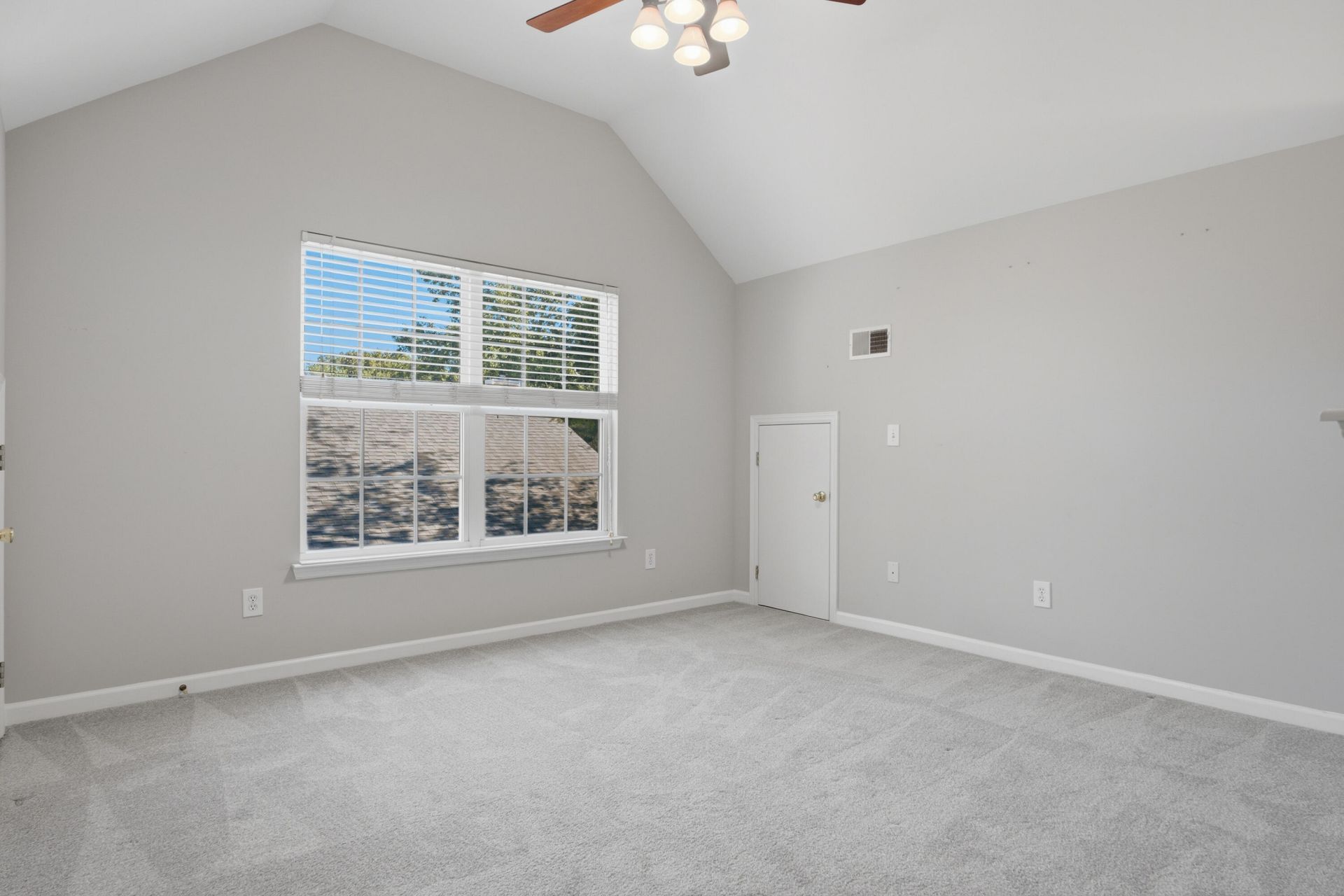 1202 Laurel Park Trail Photo 31