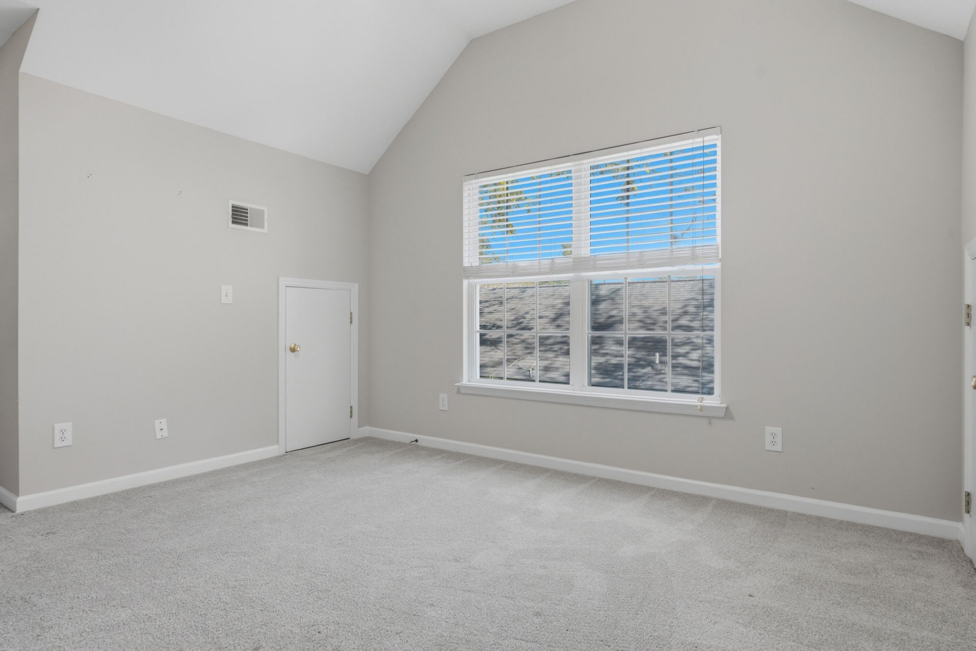 1202 Laurel Park Trail Photo 32