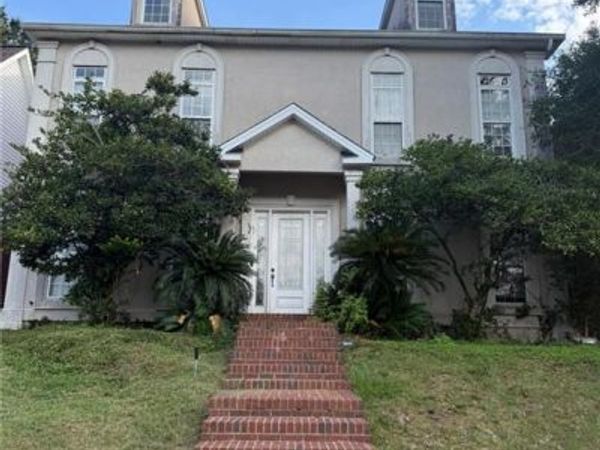 5929 Eastridge Place , Mobile, AL 36608