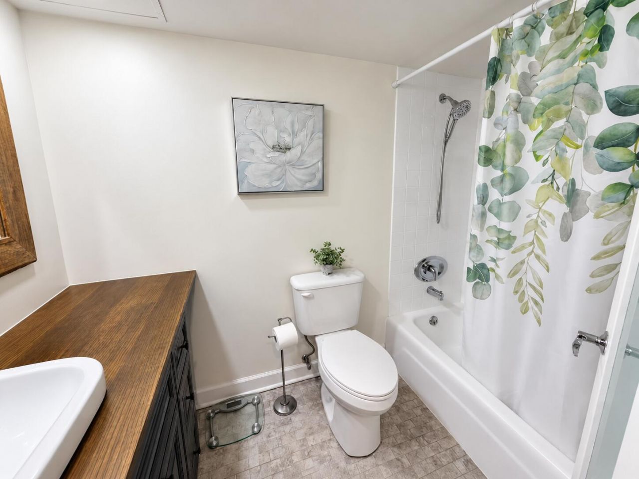 251 174th Street, Unit 707, Sunny Isles Beach, FL 33160 Photo