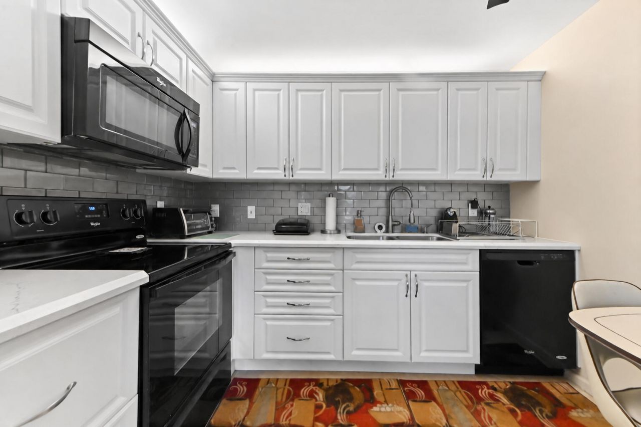1052 Rexford C, Boca Raton, FL 33434 Photo