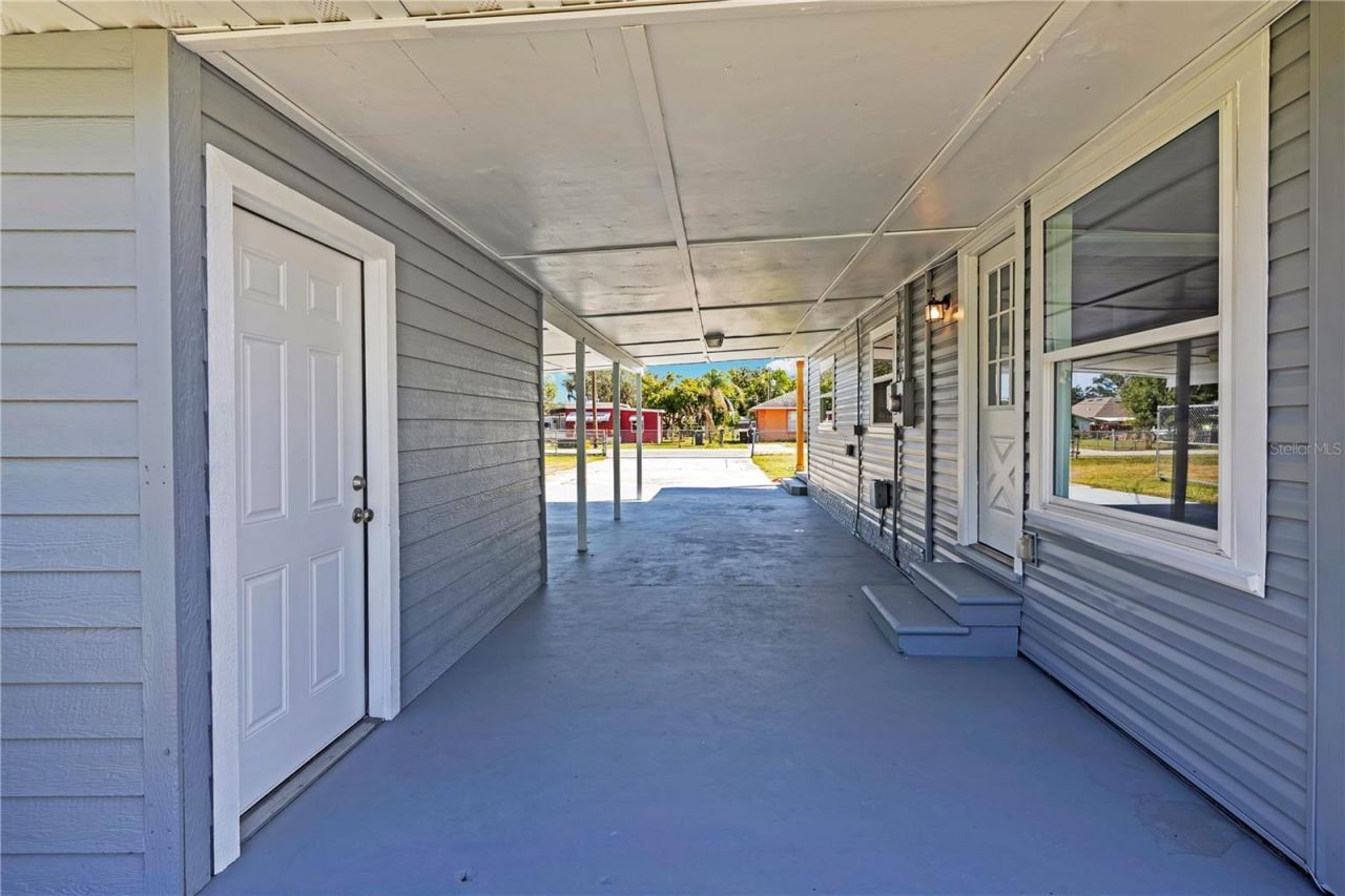 5926 Crafton Drive , Lakeland, FL 33809 Photo