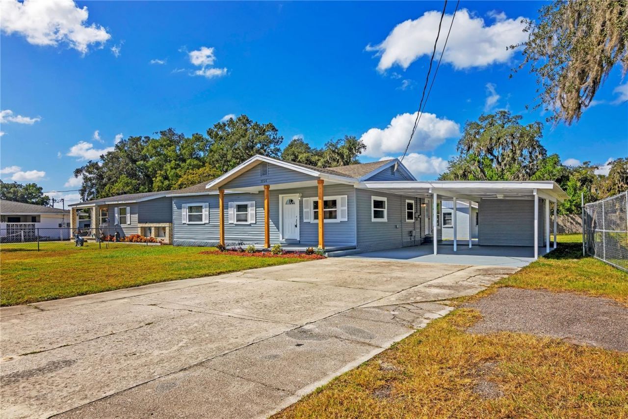 5926 Crafton Drive , Lakeland, FL 33809 Photo