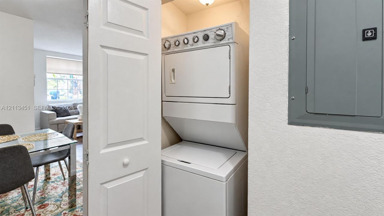 1570 NE 33rd Rd , Unit 104-11, Homestead, FL 33033 Photo