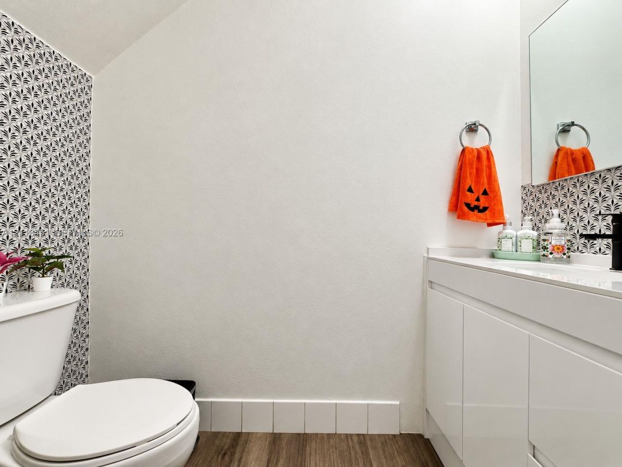 1570 NE 33rd Rd , Unit 104-11, Homestead, FL 33033 Photo