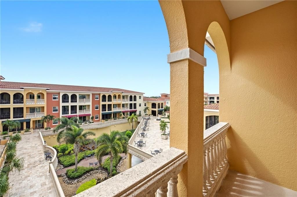 21460 Strada Nuova Cir, Unit B405, Estero, FL 33928 Photo