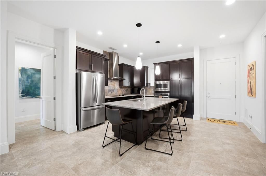 21460 Strada Nuova Cir, Unit B405, Estero, FL 33928 Photo
