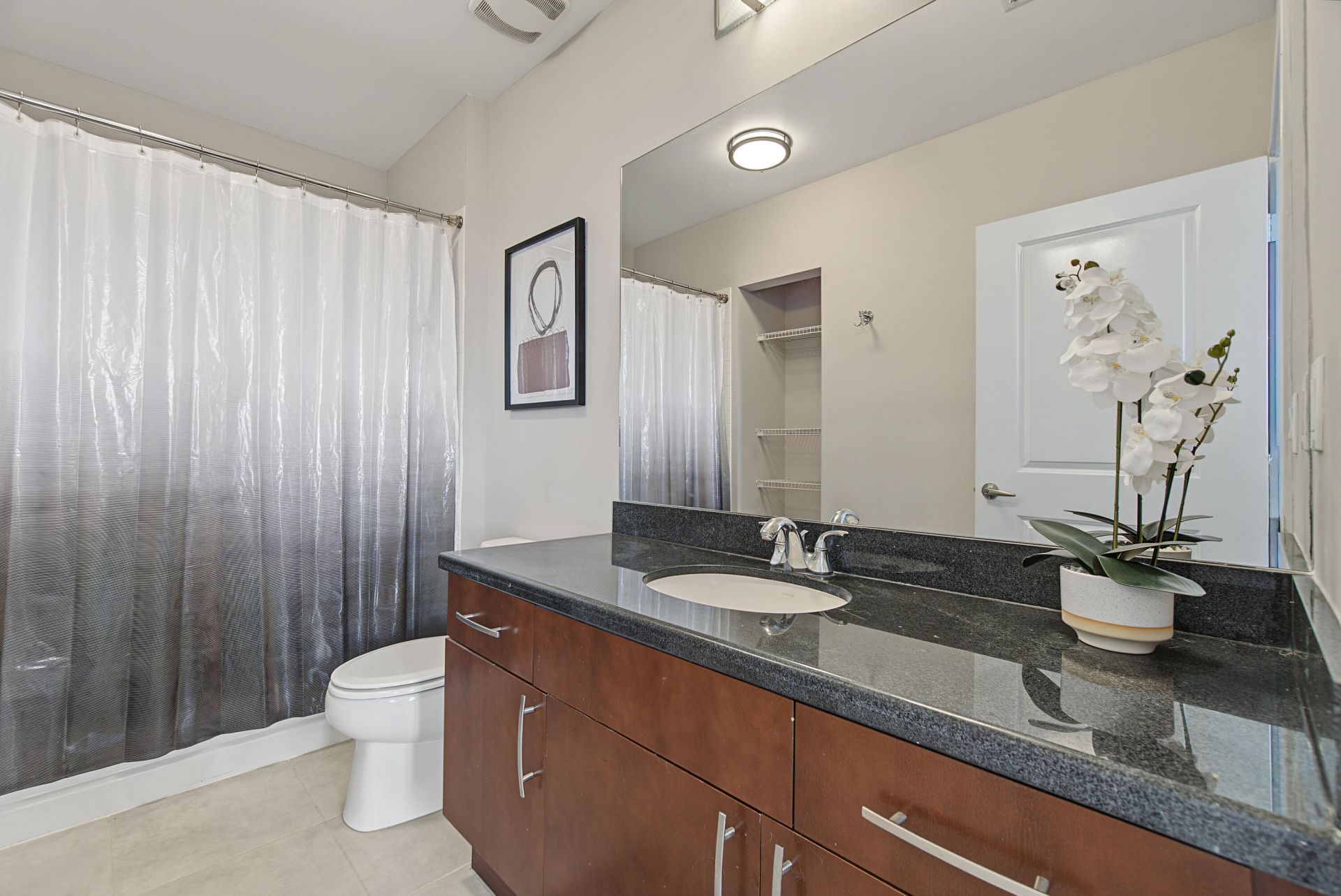 300 S Australian Avenue, Unit 307, West Palm Beach, FL 33401 Photo