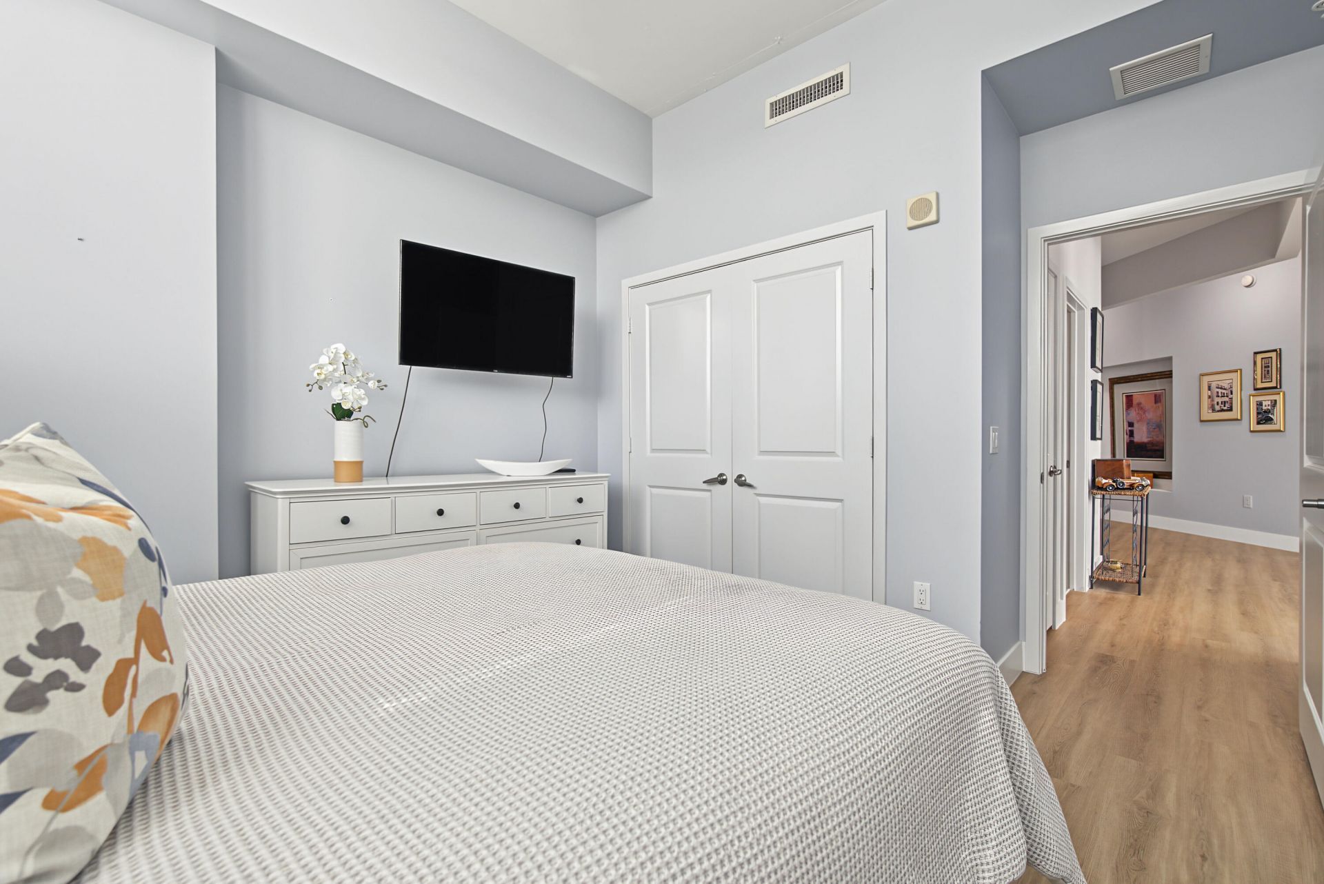 300 S Australian Avenue, Unit 307, West Palm Beach, FL 33401 Photo