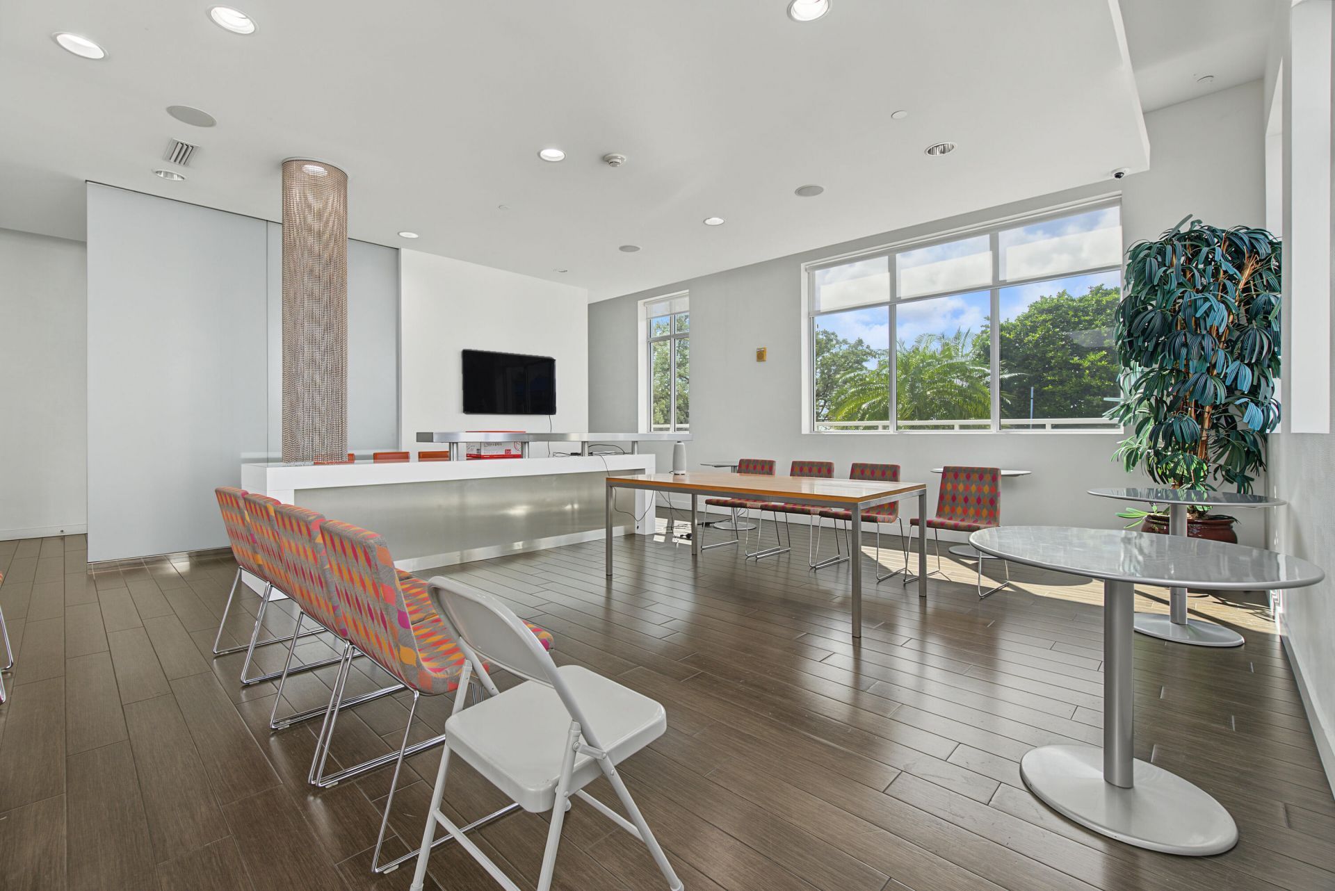 300 S Australian Avenue, Unit 307, West Palm Beach, FL 33401 Photo