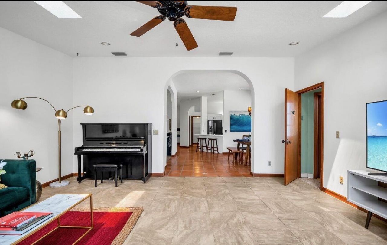 1324 N Lakeside Drive, Lake Worth Beach, FL 33460 Photo