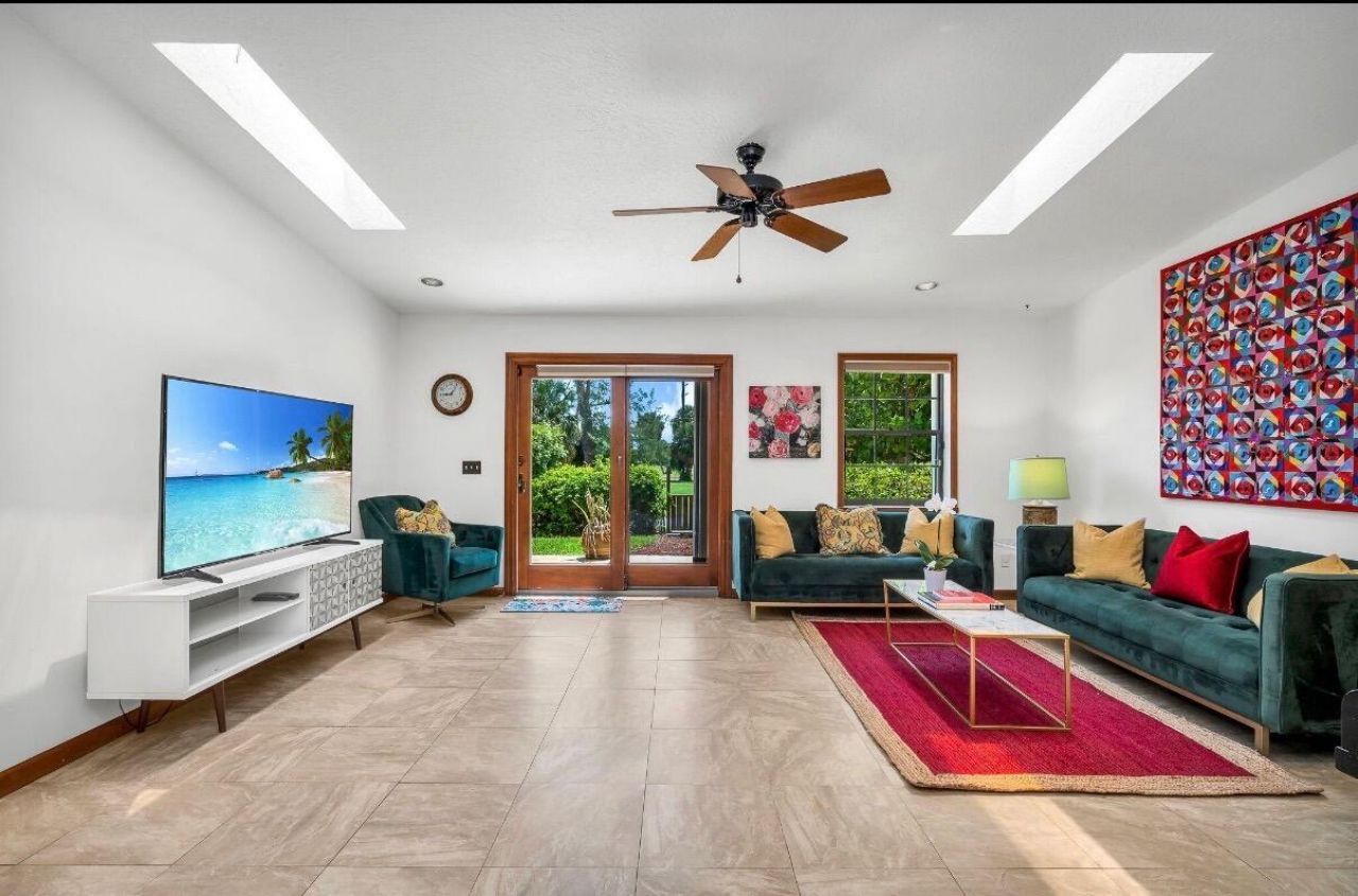 1324 N Lakeside Drive, Lake Worth Beach, FL 33460 Photo