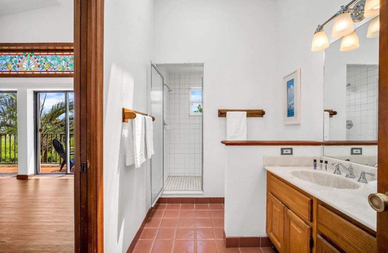 1324 N Lakeside Drive, Lake Worth Beach, FL 33460 Photo
