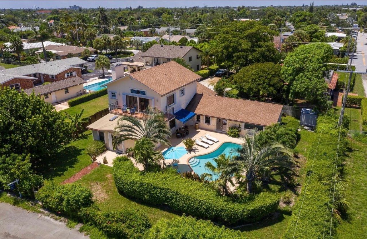 1324 N Lakeside Drive, Lake Worth Beach, FL 33460 Photo
