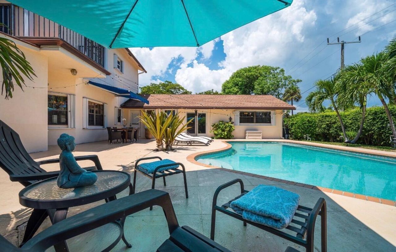 1324 N Lakeside Drive, Lake Worth Beach, FL 33460 Photo