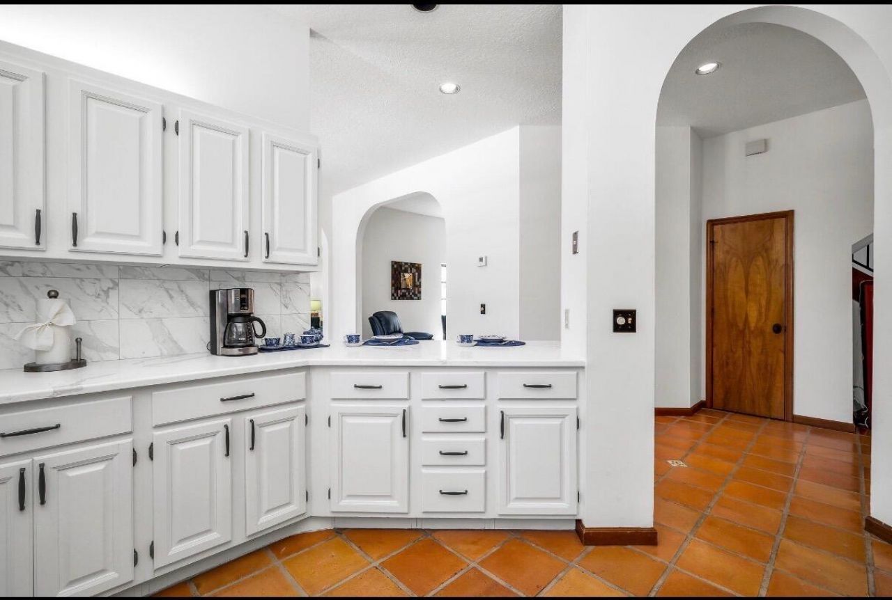 1324 N Lakeside Drive, Lake Worth Beach, FL 33460 Photo