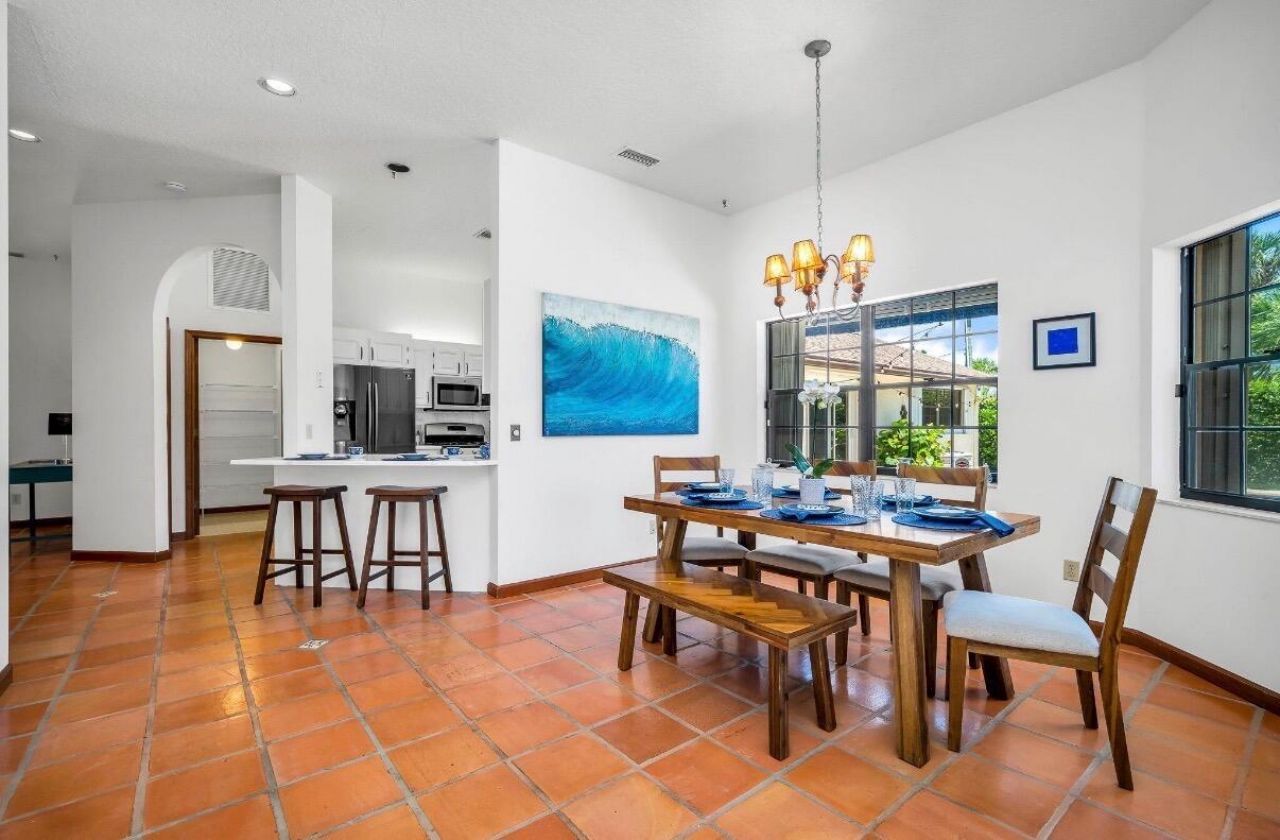 1324 N Lakeside Drive, Lake Worth Beach, FL 33460 Photo