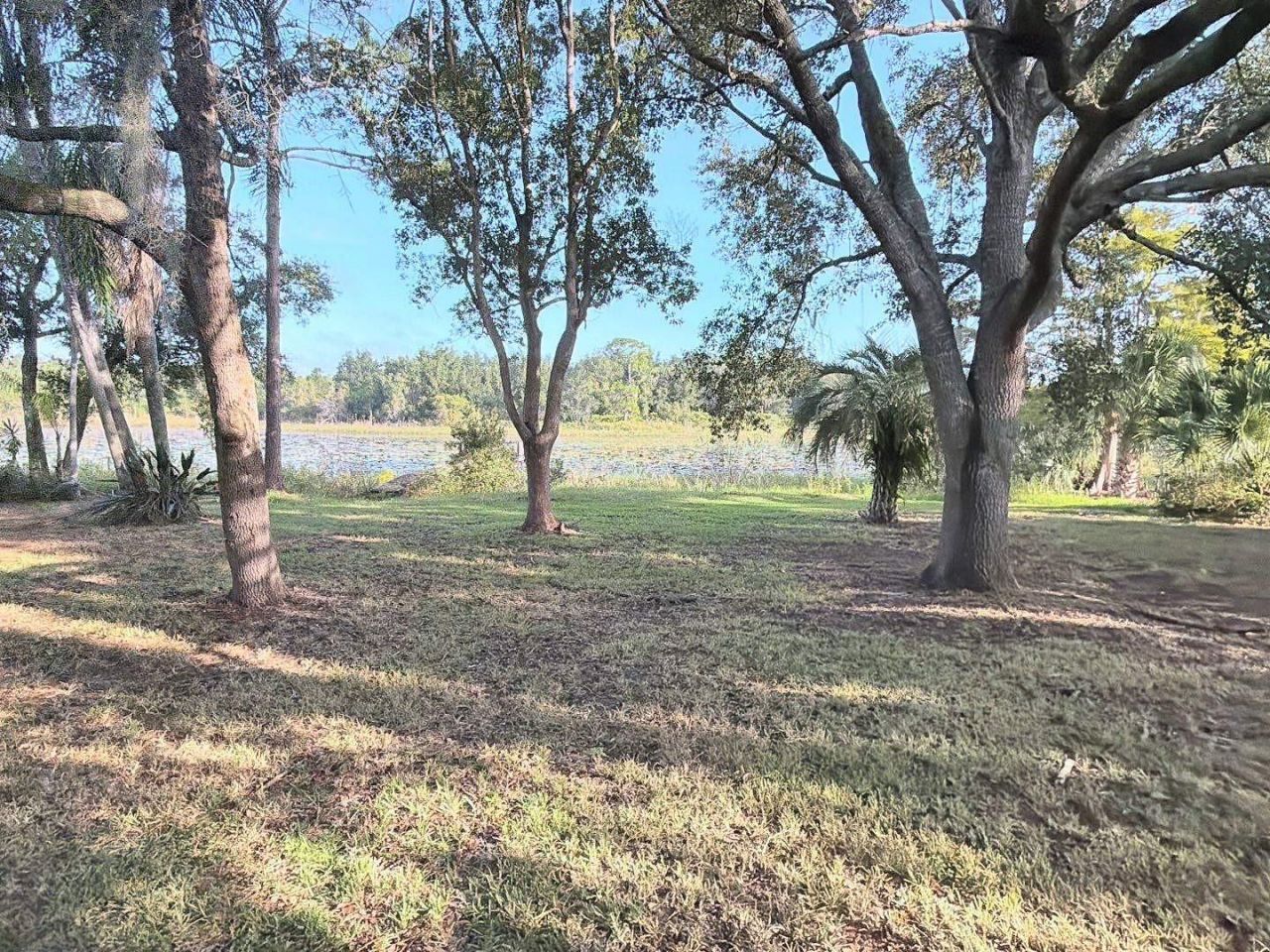 37443 Beach Drive, Umatilla, FL 32784 Photo