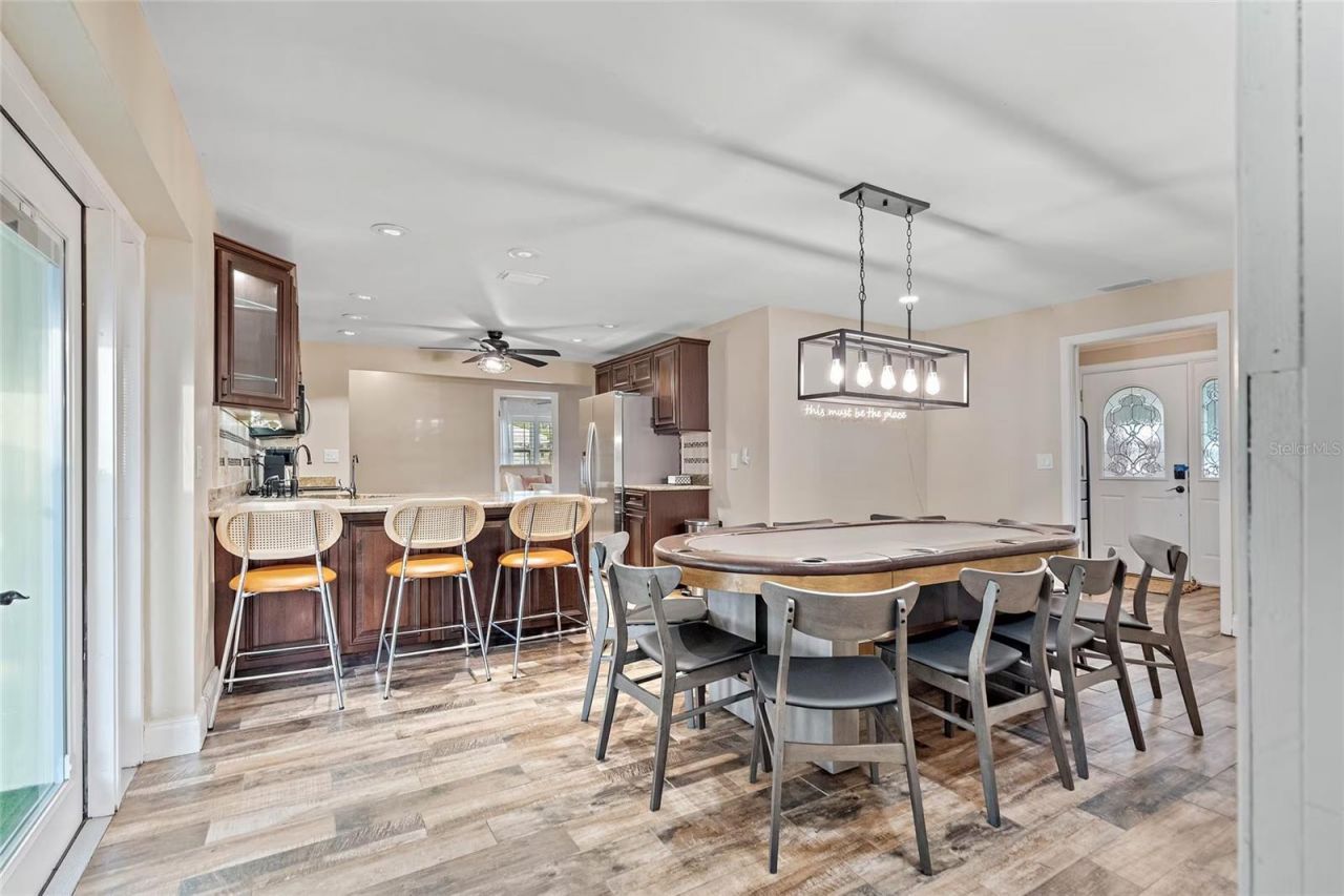 13195 N 87th Place, Seminole, FL 33776 Photo