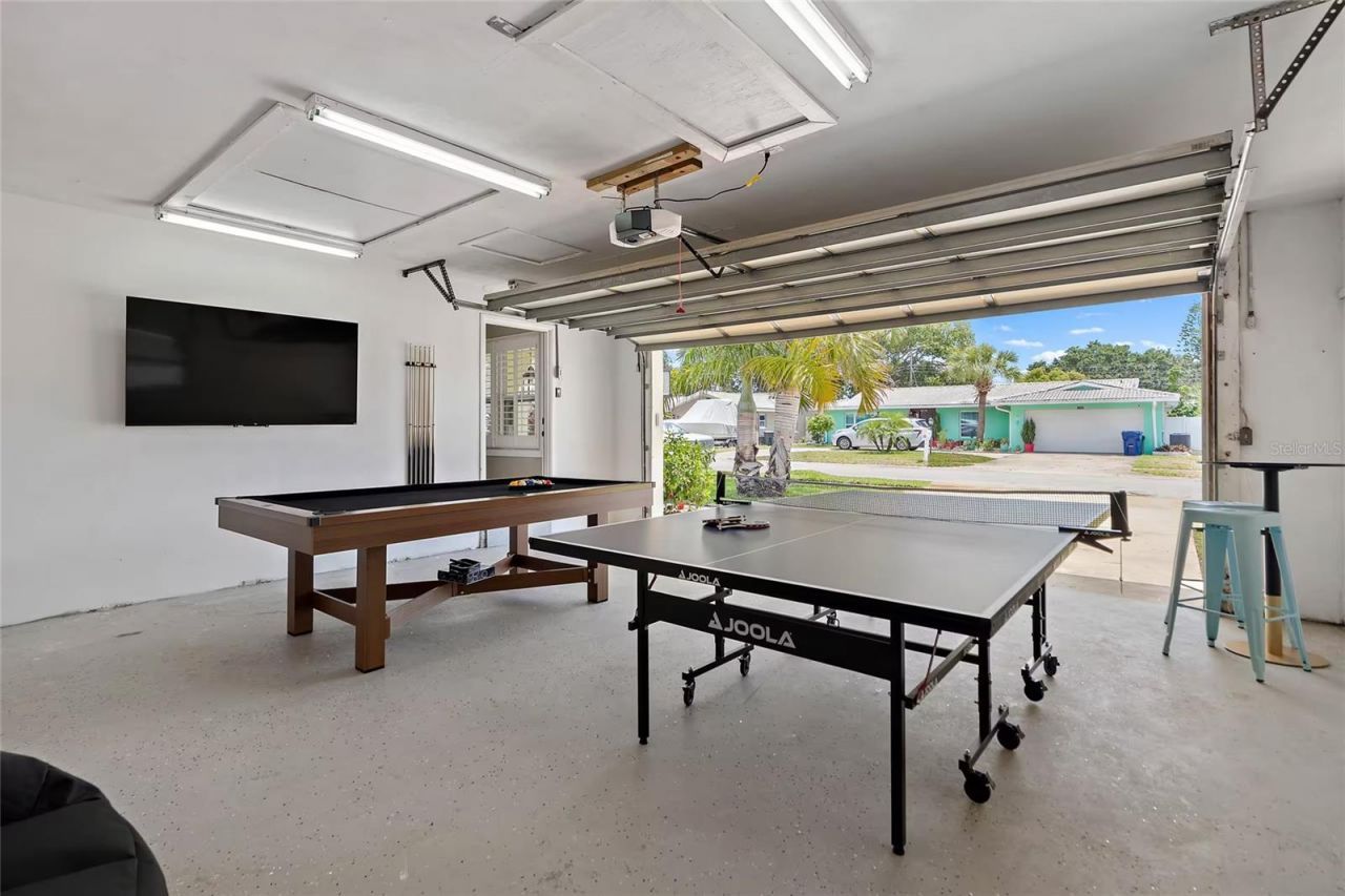 13195 N 87th Place, Seminole, FL 33776 Photo