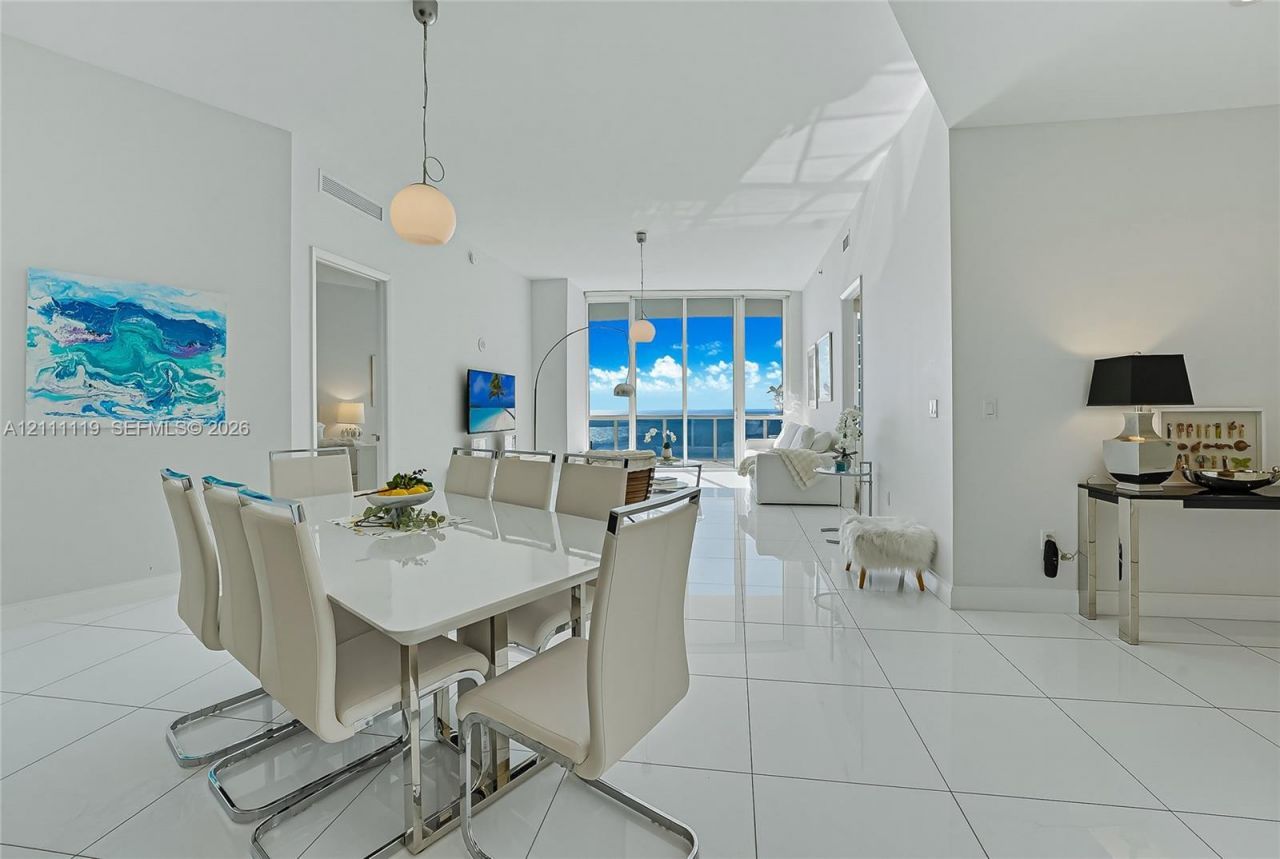 15901 Collins Ave , Unit 3907, Sunny Isles Beach, FL 33160 Photo