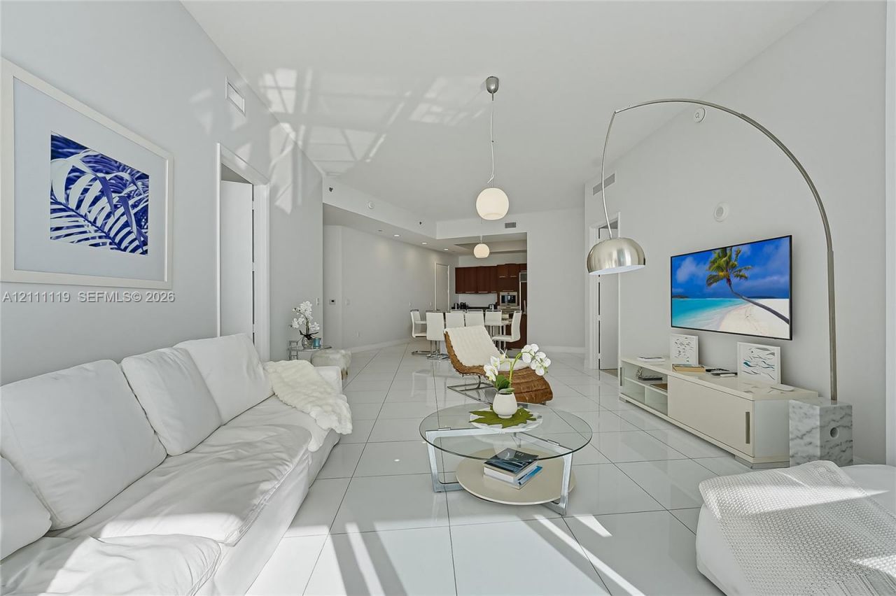 15901 Collins Ave , Unit 3907, Sunny Isles Beach, FL 33160 Photo