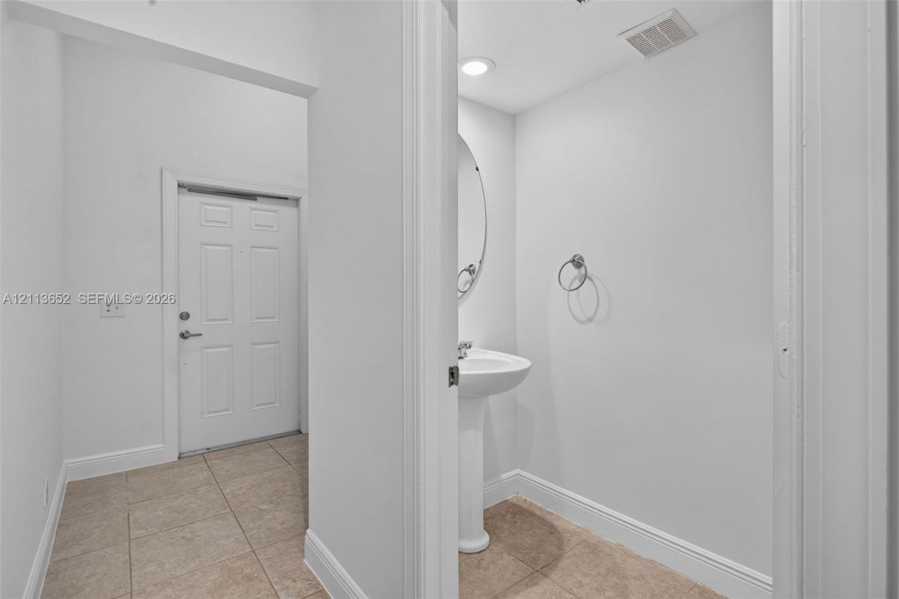 618 SW 1st Ln , Pompano Beach, FL 33060 Photo