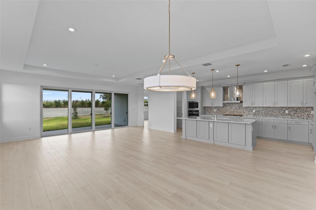 557 Hammock Oaks Boulevard , Lady Lake, FL 32159 Photo