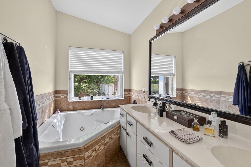 740 Lake Wellington Drive, Wellington, FL 33414 Photo