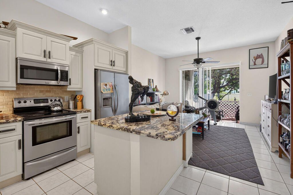 740 Lake Wellington Drive, Wellington, FL 33414 Photo