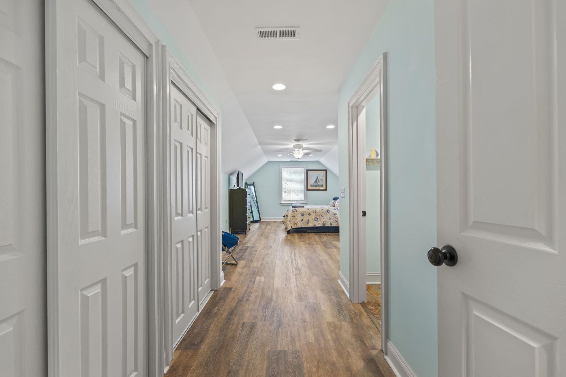 1703 East Island Dr. Photo 37