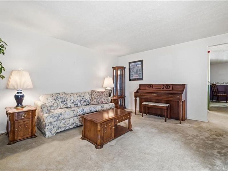 5161 Larchview Drive, Dayton, OH 45424 Photo 9