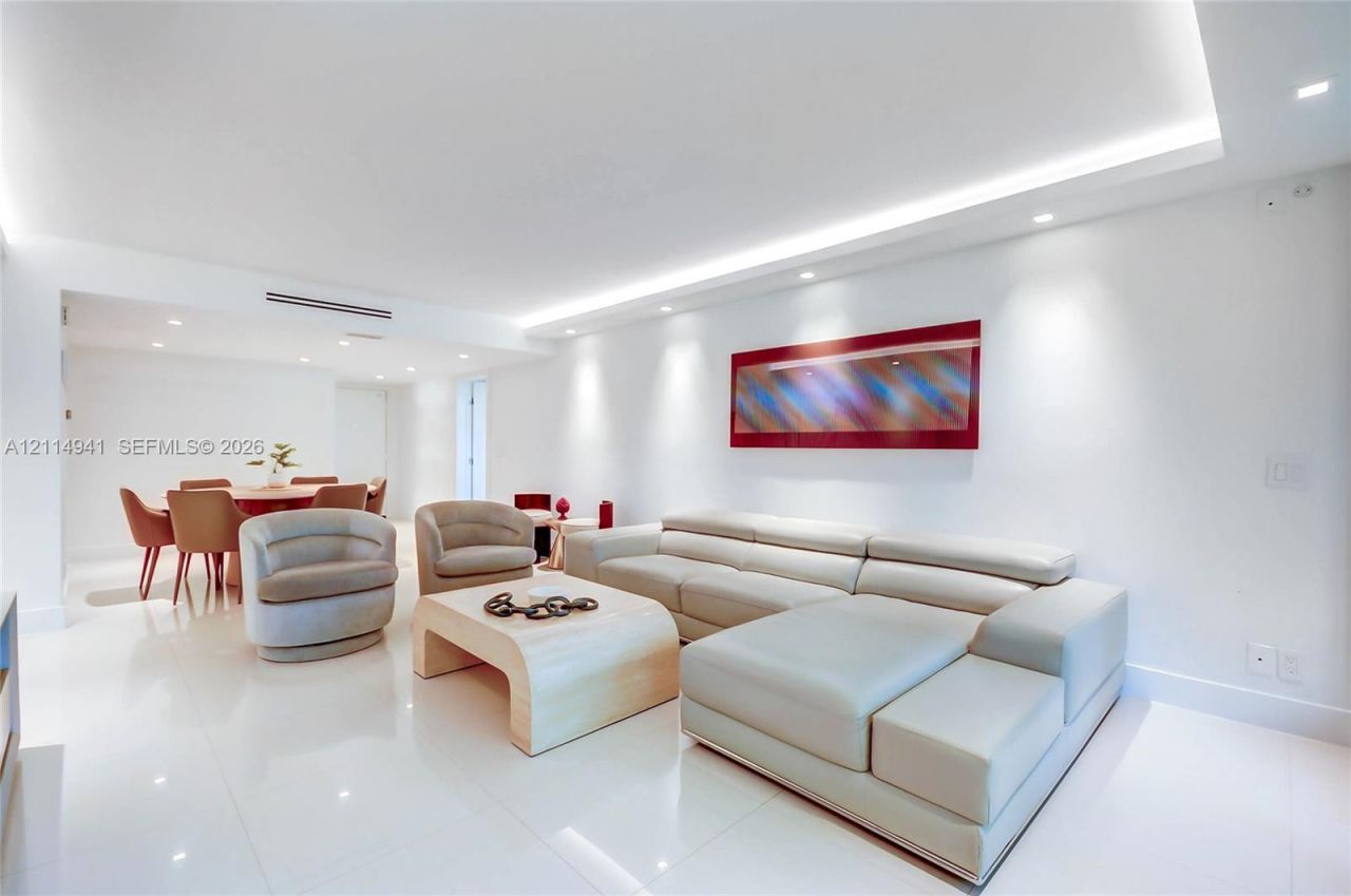 16175 Golf Club Rd , Unit 113, Weston, FL 33326 Photo
