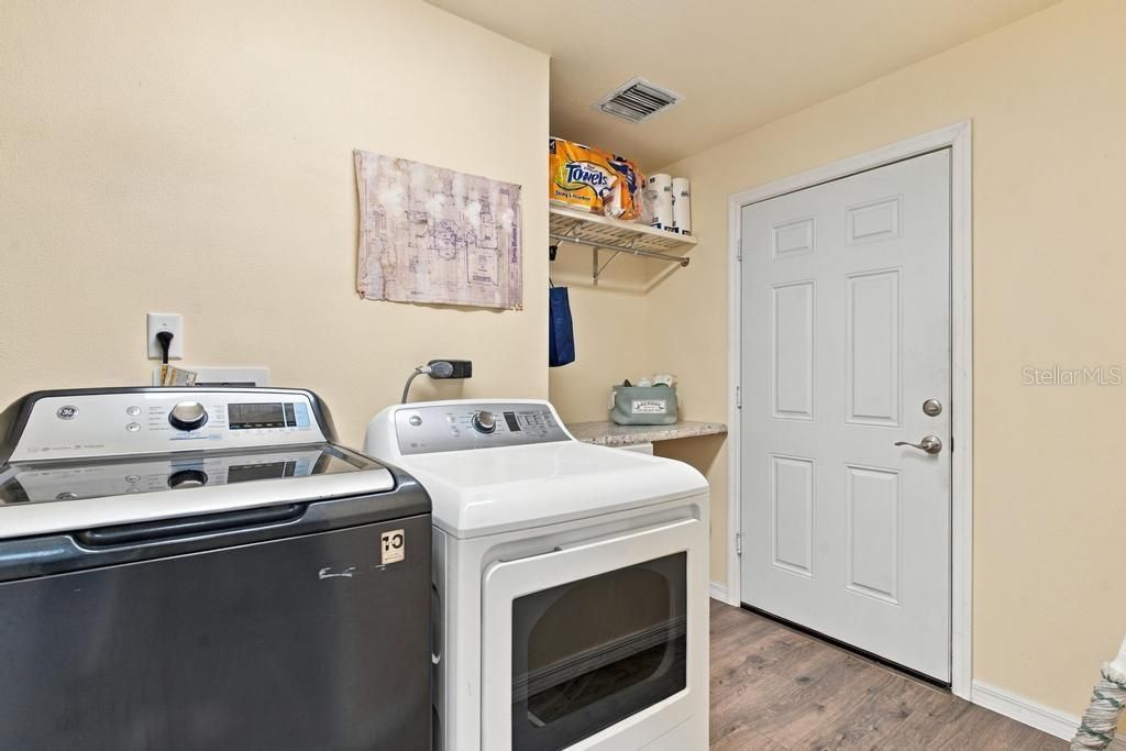 3017 E Beaumont Lane , Eustis, FL 32726 Photo