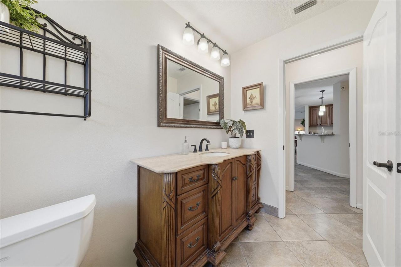 600 Huron Place , Mount Dora, FL 32757 Photo