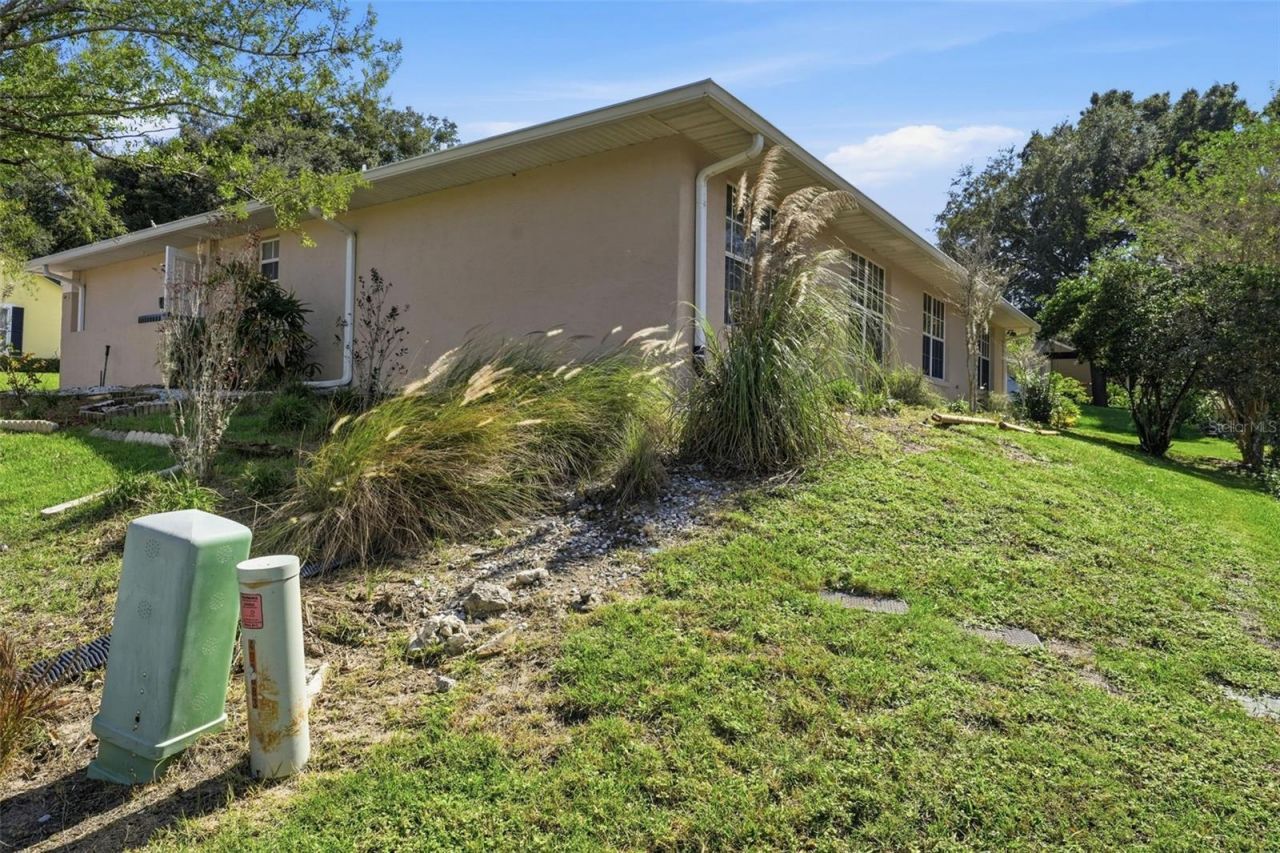 600 Huron Place , Mount Dora, FL 32757 Photo