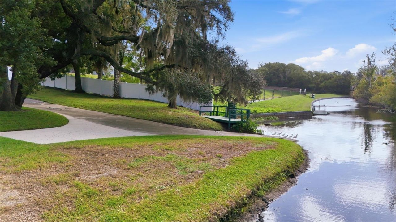 600 Huron Place , Mount Dora, FL 32757 Photo